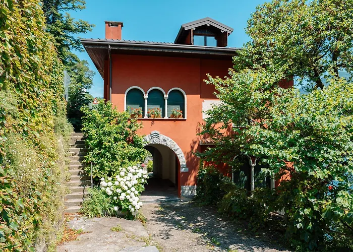 R Glicine House